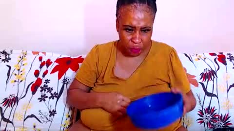 sexyebonylove89 online show from 12/16/25, 10:31