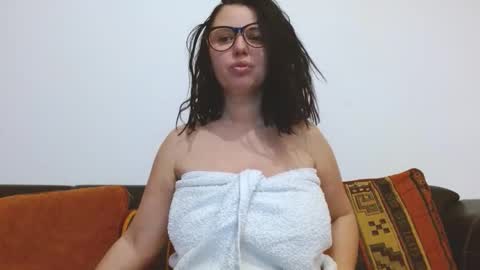 Eva online show from 12/05/25, 02:42