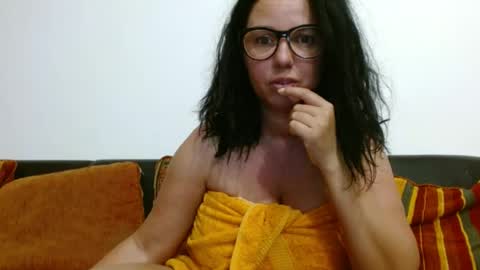 Eva online show from 06/19/26, 02:38