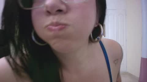 Snapshot of sexyeva_25 chatting on 07/13/26, 04:26 Eva online show from 07/13/26, 04:26
