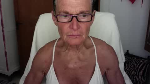 SexyFit58 online show from 05/20/26, 07:42