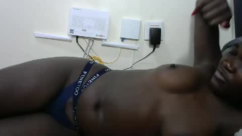 Fizzypop online show from 11/24/25, 02:17