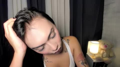 Snapshot of sexygoddessappira chatting on 12/15/25, 07:45 sexygoddessappira online show from 12/15/25, 07:45