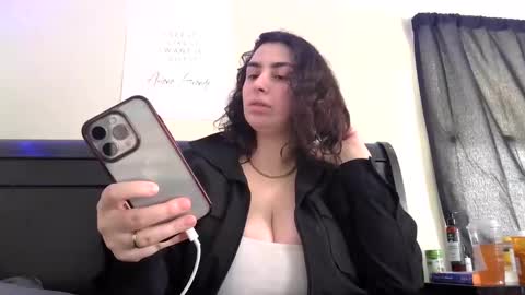 Snapshot of sexygoddesslizaaa chatting on 02/03/25, 05:56 ETERNAL GODDESS WOMAN online show from 02/03/25, 05:56