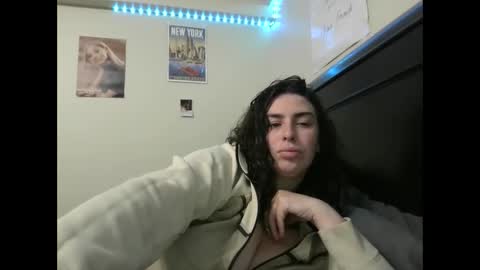 Snapshot of sexygoddesslizaaa chatting on 09/20/25, 11:50 ETERNAL GODDESS WOMAN online show from 09/20/25, 11:50