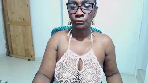 sexyhanny4u online show from 11/10/25, 05:39