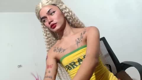 sexyhotbabe18 online show from 03/13/26, 12:28