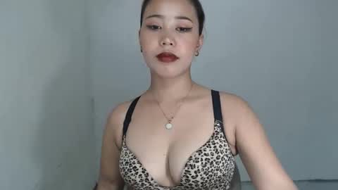 Snapshot of sexyhotbojean chatting on 01/23/25, 04:30 jeanken and jelian online show from 01/23/25, 04:30