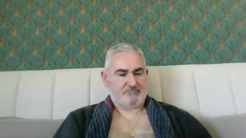sexyitalian_daddy online show from 04/03/26, 12:36