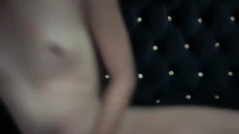 Snapshot of sexykarina_ chatting on 06/13/26, 03:43 Karina3 online show from 06/13/26, 03:43