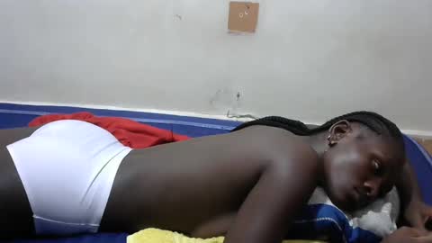 Snapshot of sexykiteey chatting on 03/05/25, 11:49 sexykiteey online show from 03/05/25, 11:49