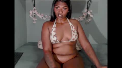Snapshot of sexykitten147 chatting on 10/27/25, 12:36 SexyKitten147 online show from 10/27/25, 12:36