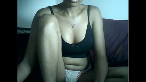 sexylarra12 online show from 02/22/25, 03:47
