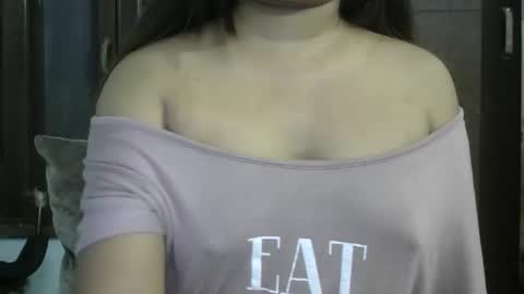 Snapshot of sexylavanya143 chatting on 10/11/25, 02:44 sexy lavanya online show from 10/11/25, 02:44