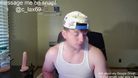 Snapshot of sexylax69 chatting on 06/18/26, 03:16 sexylax69 online show from 06/18/26, 03:16