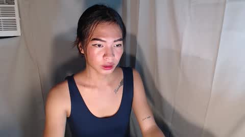 Laylia3 online show from 11/28/25, 05:10