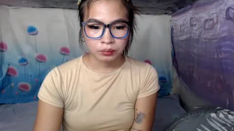 Snapshot of sexylaylia chatting on 07/07/26, 04:15 Laylia3 online show from 07/07/26, 04:15