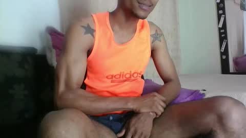 Snapshot of sexyleon69 chatting on 02/14/26, 03:09 Sexy leon online show from 02/14/26, 03:09