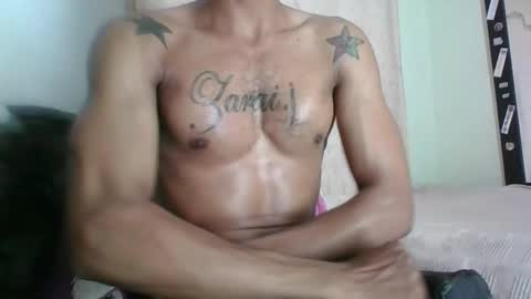 Snapshot of sexyleon69 chatting on 02/17/26, 08:04 Sexy leon online show from 02/17/26, 08:04