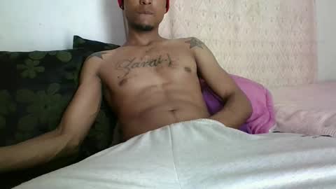 Snapshot of sexyleon69 chatting on 03/14/26, 06:41 Sexy leon online show from 03/14/26, 06:41