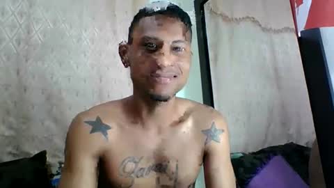 Snapshot of sexyleon69 chatting on 07/01/26, 01:40 Sexy leon online show from 07/01/26, 01:40