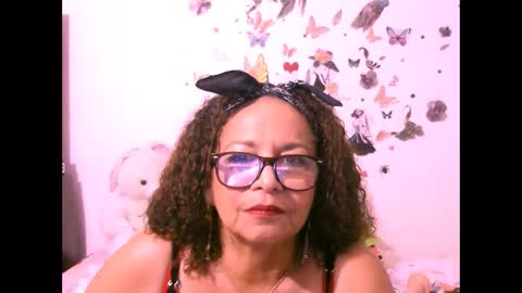 Snapshot of sexylilith421 chatting on 03/01/25, 02:04 Sexy Lilith online show from 03/01/25, 02:04