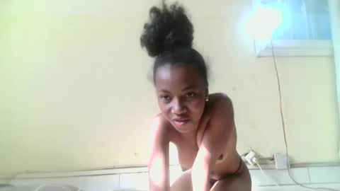 Elania online show from 02/19/26, 12:56