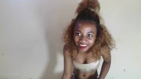 Elania online show from 03/26/26, 06:41