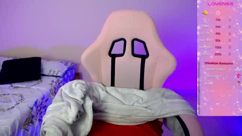 sexyloba  independent model online show from 04/19/26, 10:01