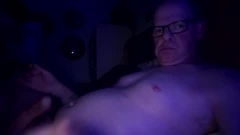 Snapshot of sexyloveman1 chatting on 12/08/24, 07:05 SexyLoveMan online show from 12/08/24, 07:05