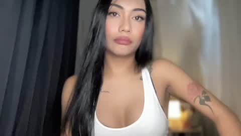 maxine online show from 06/08/26, 04:51