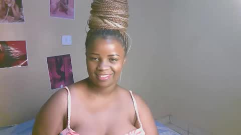 sexylucy33 online show from 03/17/26, 12:59