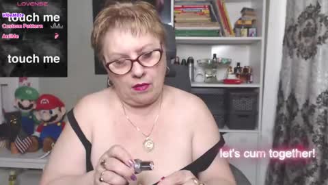 sexylynette4u online show from 11/24/25, 10:15