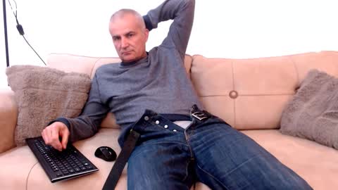 David online show from 01/13/26, 03:28