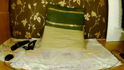 Squirty Maya Gold online show from 04/21/26, 12:45