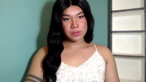 Mika online show from 10/28/25, 04:42