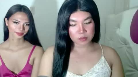 Mika online show from 11/07/25, 10:15