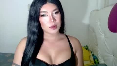 Mika online show from 12/03/25, 07:05