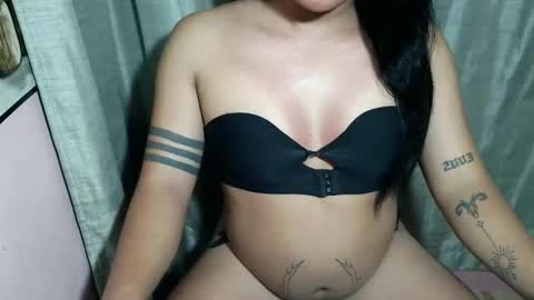 Mika online show from 03/12/26, 06:19