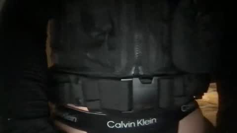 sexymilitaryboy online show from 05/13/26, 10:27