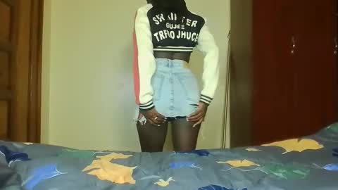 sexymomoh online show from 04/08/26, 07:08