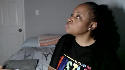 SexyMona online show from 10/27/25, 08:29