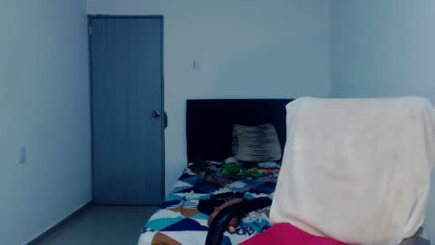 Natalia Duran online show from 02/03/25, 10:32