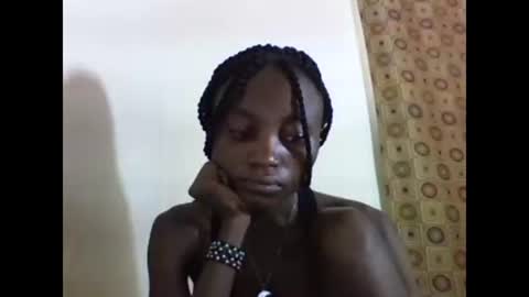 VIVIAN online show from 02/12/25, 06:08