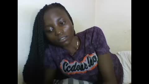 VIVIAN online show from 02/17/25, 07:58