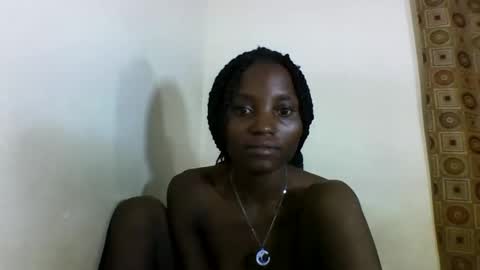 VIVIAN online show from 02/17/25, 02:04