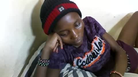 VIVIAN online show from 02/26/25, 08:59