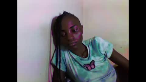 VIVIAN online show from 03/07/25, 04:46