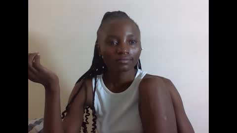 VIVIAN online show from 11/11/25, 06:35