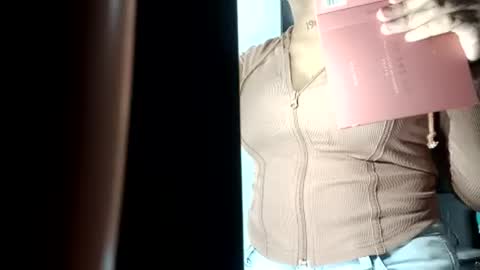 Snapshot of sexynova_93 chatting on 07/24/26, 06:50 sexynova 93 online show from 07/24/26, 06:50